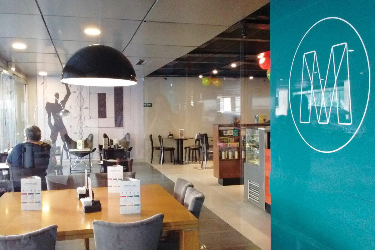 cafe martinez buenos aires arquitectura comecial marca.jpg grid22