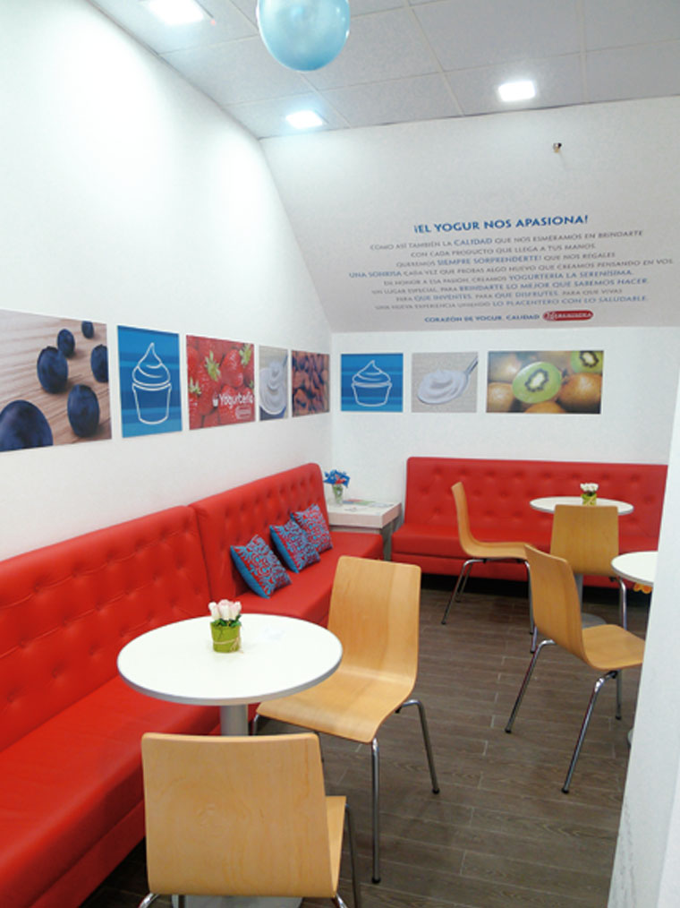 Arquitectura Comercial Yogurtería La Serenísima