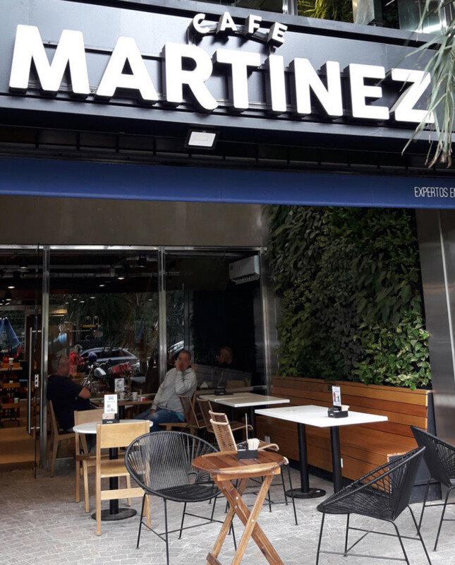 Identidad Visual y Arquitectura Café Martínez
